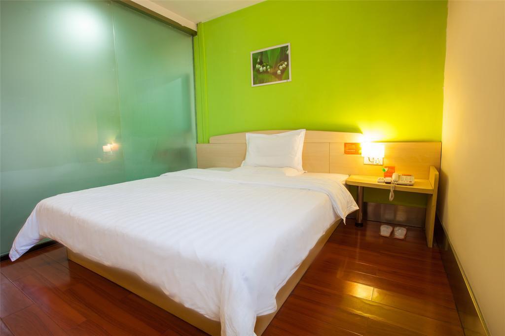 7Days Inn Guilin Railway Station Kamer foto